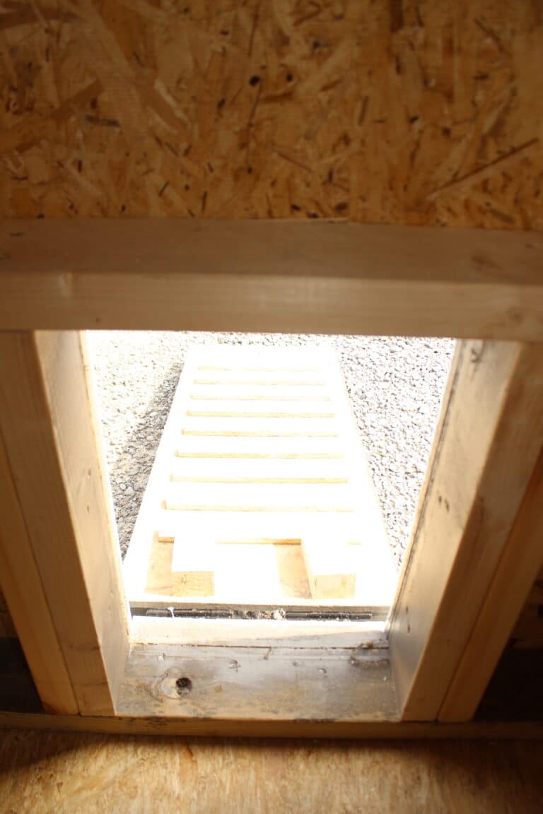 8x12 Chicken Coop Deluxe