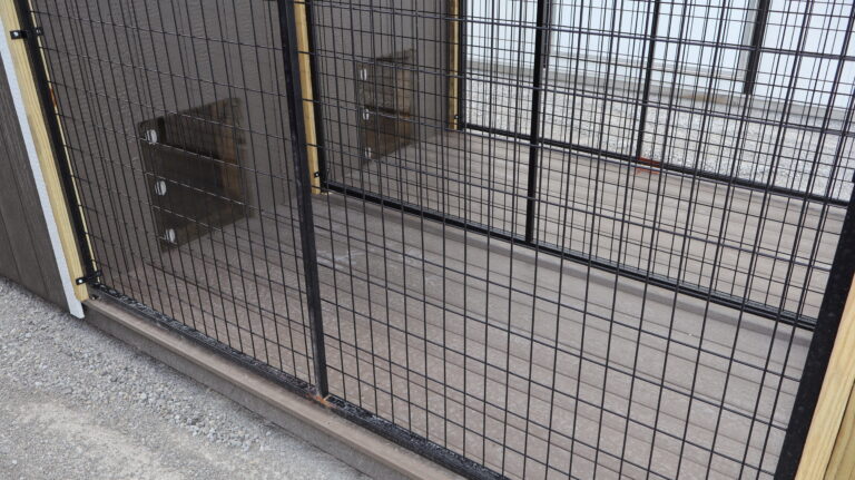 IMG_4252 8x16 Dog Kennel