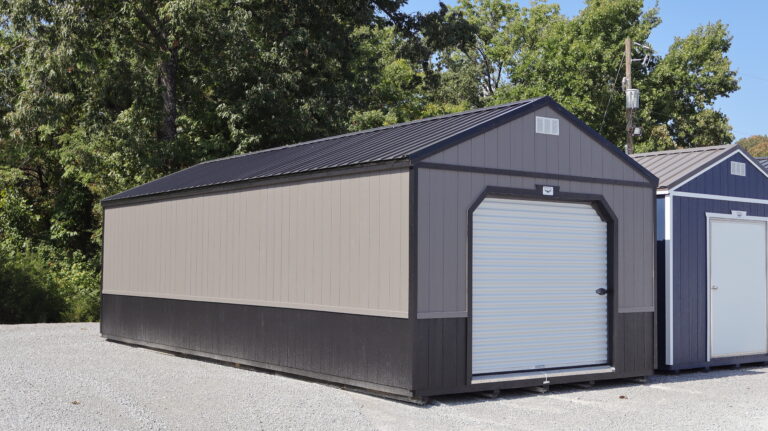 IMG_4642 14x32 Garage