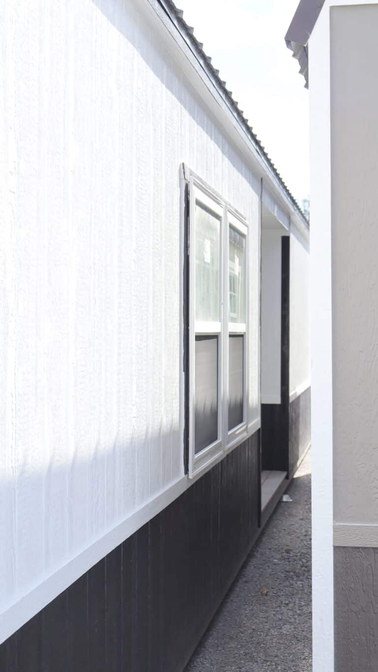 16x52 Side Cabin