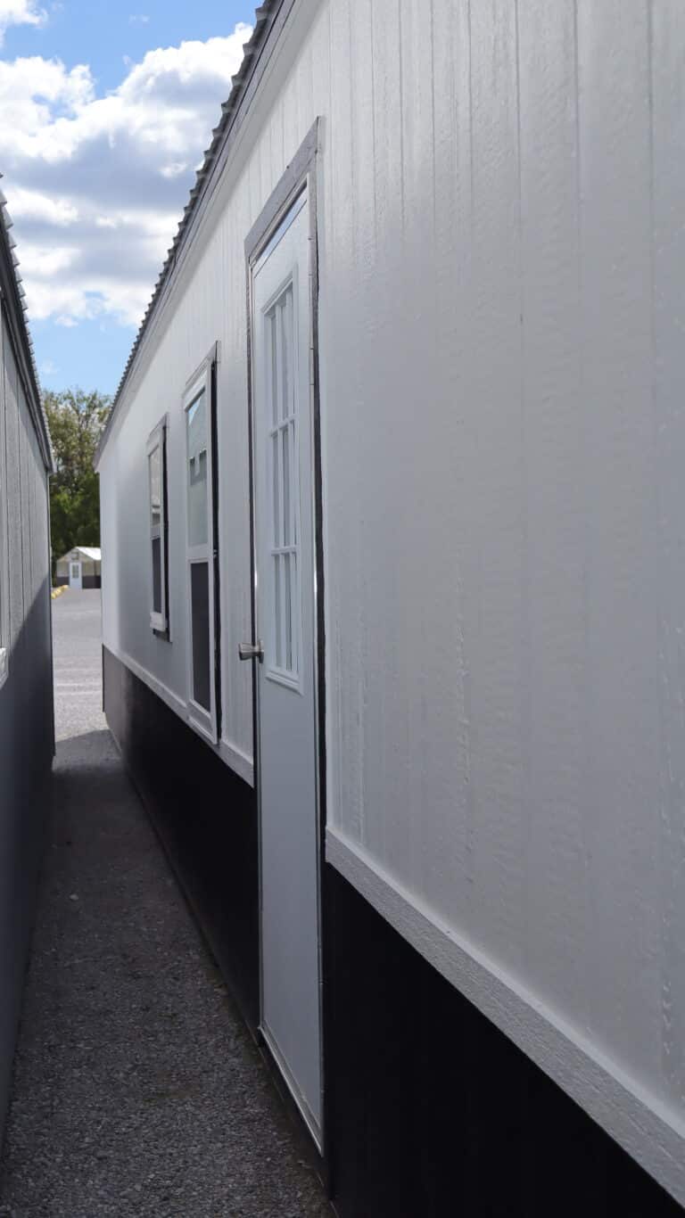 16x52 Side Cabin