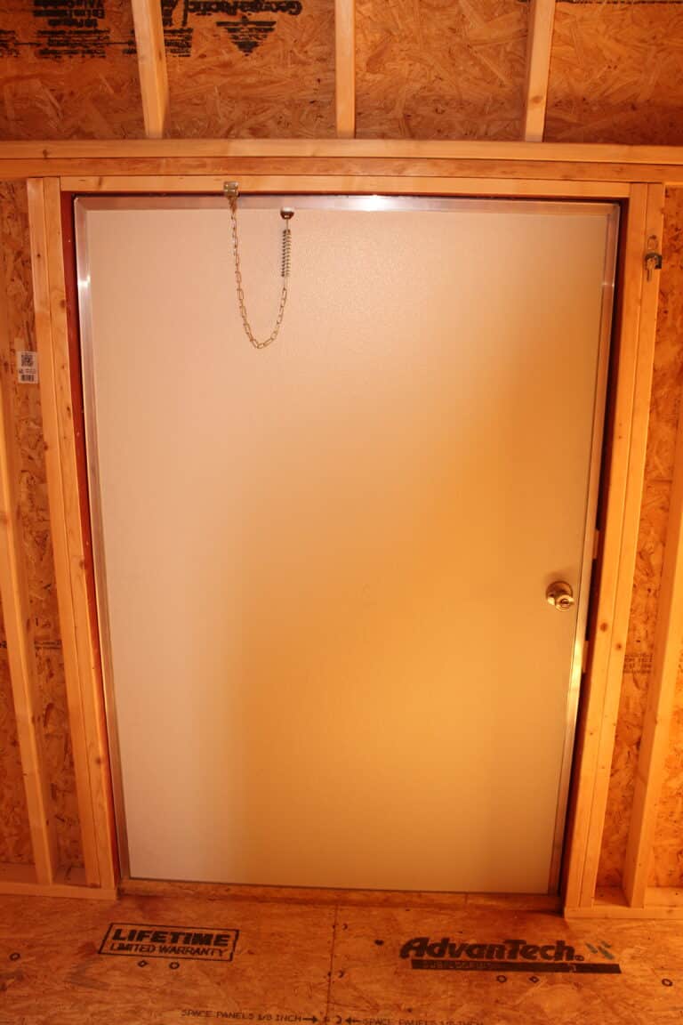 8 x16 Side Lofted Barn