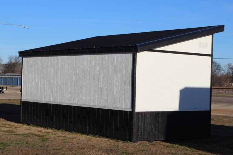 10 x 20 Studio Deluxe