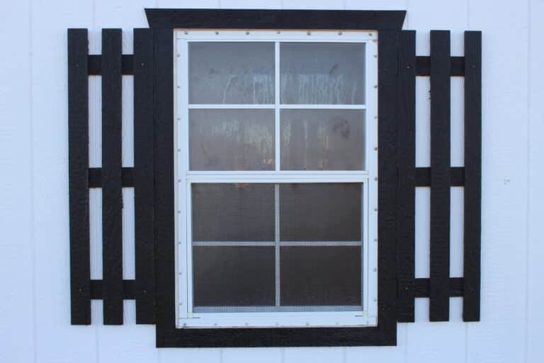 10 x 20 Studio Deluxe