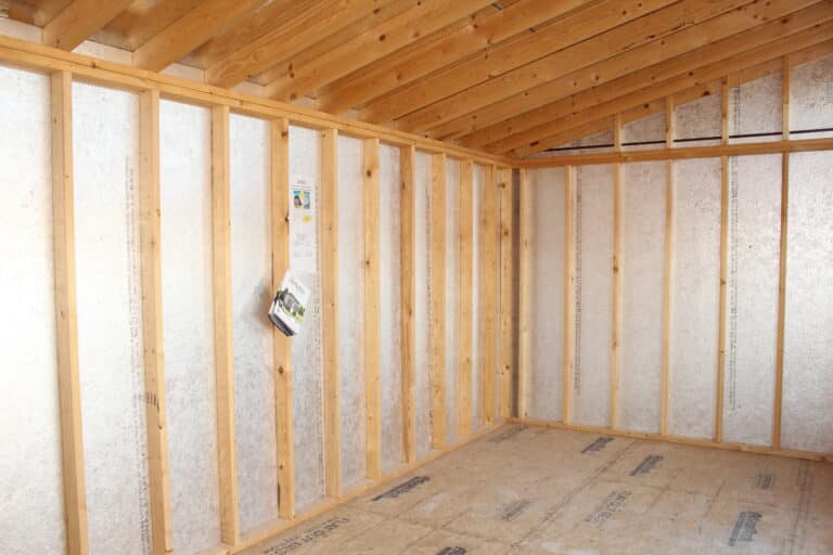 10 x 20 Studio Deluxe