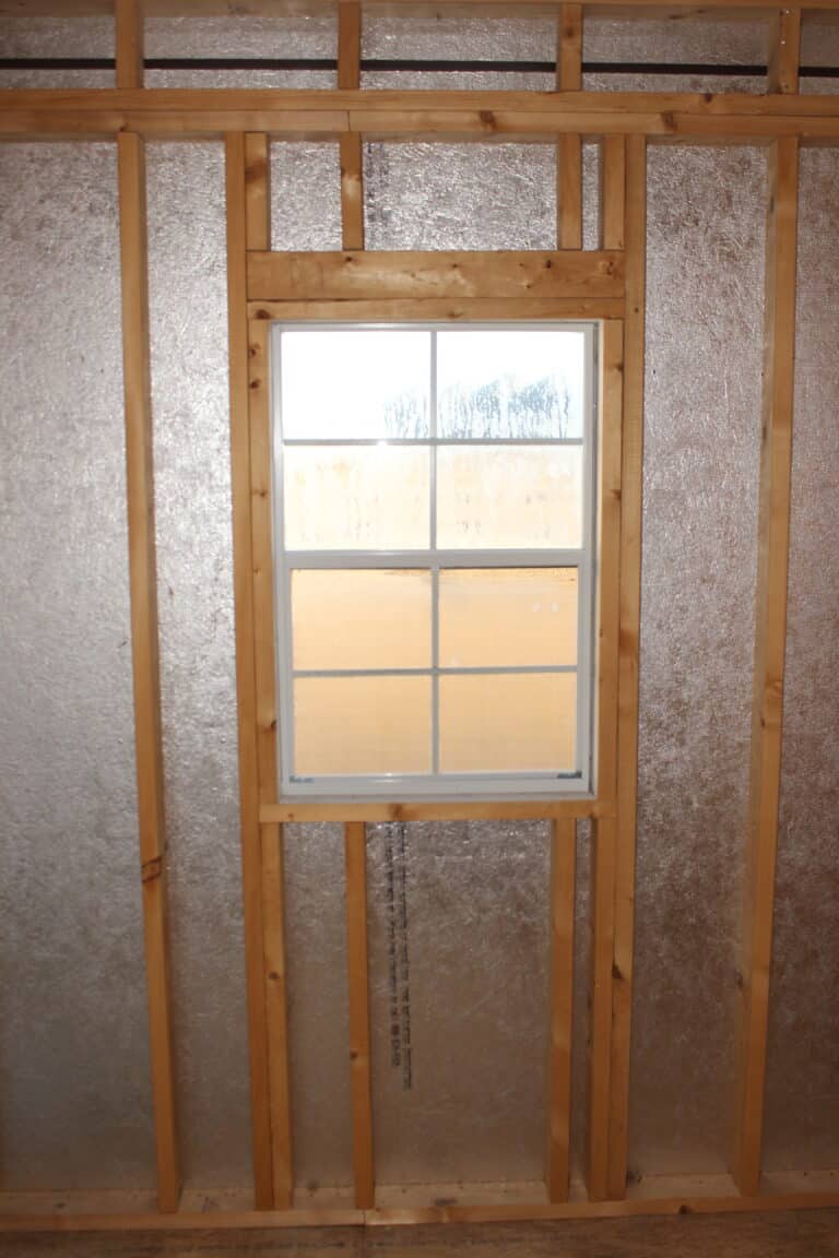 10 x 20 Studio Deluxe
