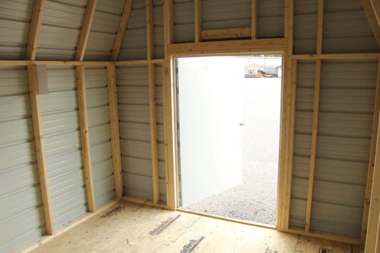 10x12 Value Barn