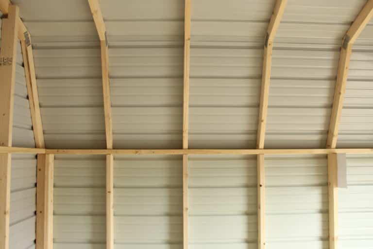 10x12 Value Barn