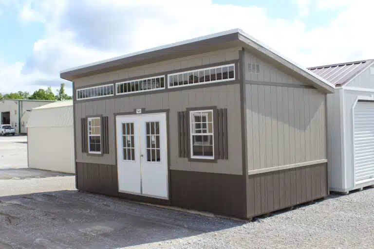 10x20 Studio Deluxe