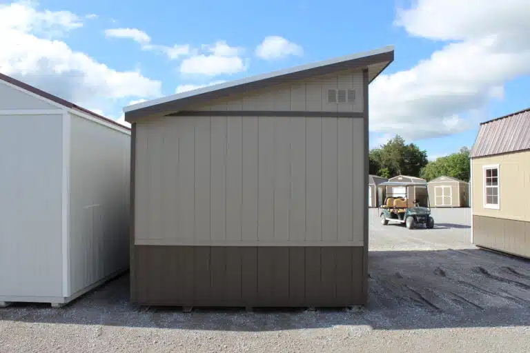 10x20 Studio Deluxe