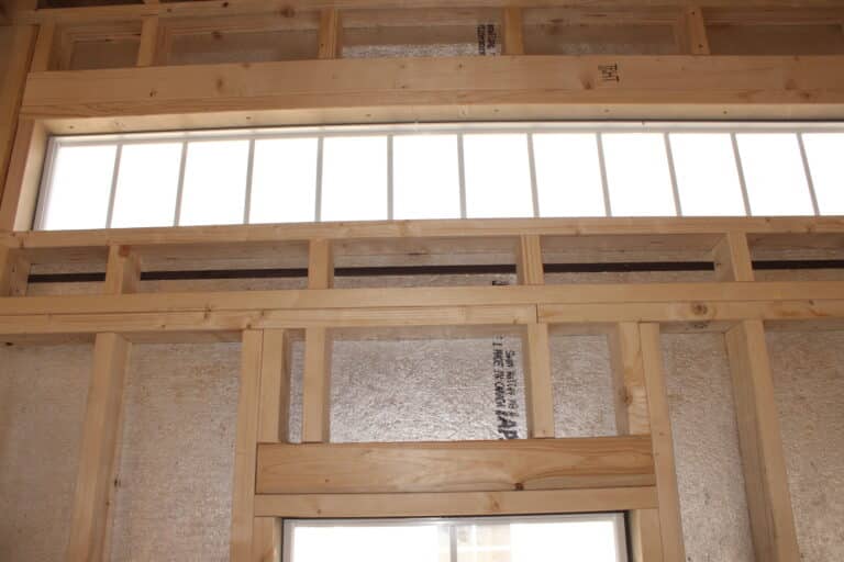 10x20 Studio Deluxe