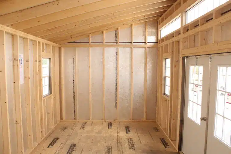 10x20 Studio Deluxe