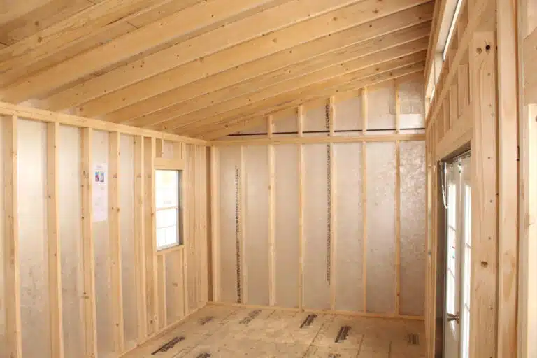 10x20 Studio Deluxe