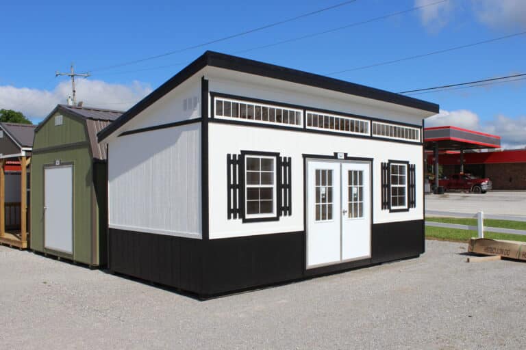 10x20 Studio Deluxe