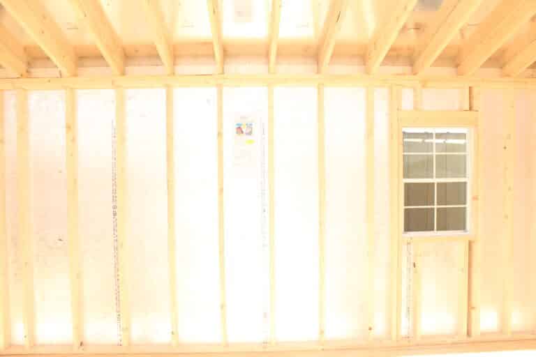 10x20 Studio Deluxe