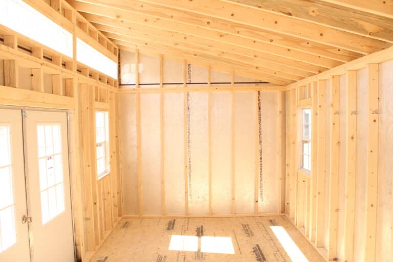 10x20 Studio Deluxe