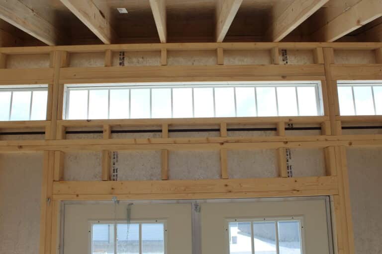 10x20 Studio Deluxe