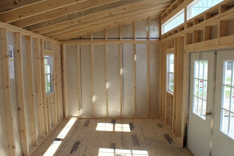 10x20 Studio Deluxe