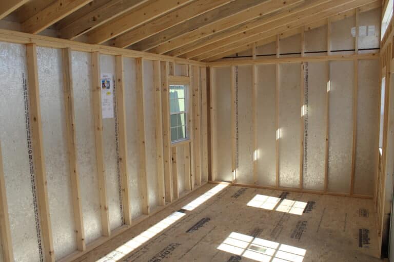 10x20 Studio Deluxe
